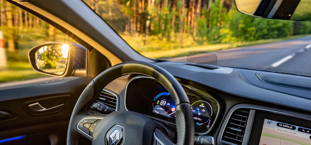 Renault Megane 2 v157 illustration for Renault Megane 2 v1.57 Free Download Software