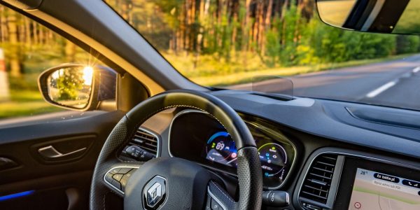 Renault Megane 2 v157 illustration for Renault Megane 2 v1.57 Free Download Software