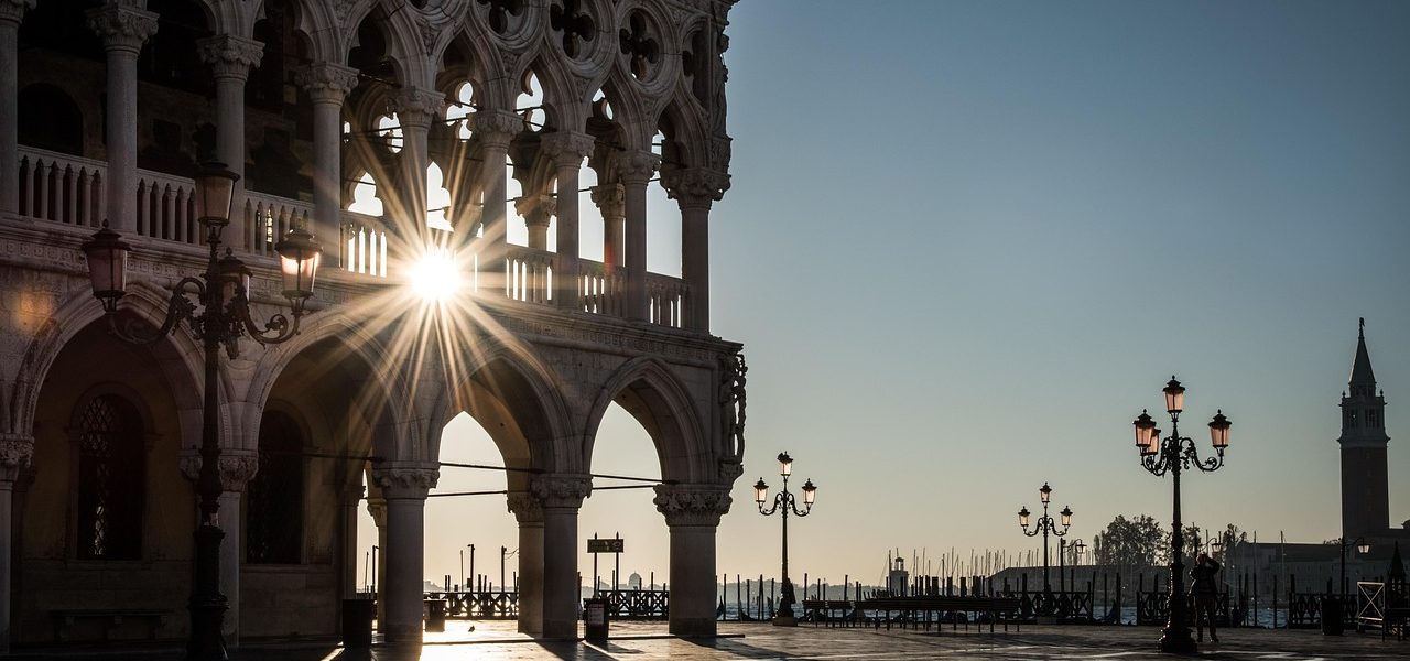 FCC withholding DOGE information illustration for FCC Accused of Bad Faith Withholding of DOGE Information